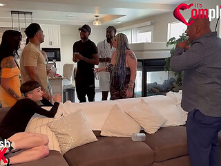 Trailer Its Complicated Ep 13 &quot_Family Reunion&quot_ - Gia and JonJon