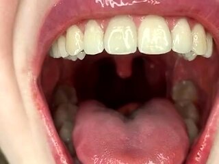 Shye White No One Survived Penguin Vore Contest Custom