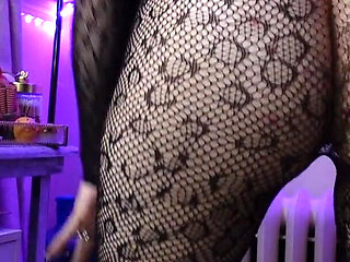 Dish of Desire, Cum & Consume