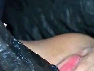 Amateur close up ass toying