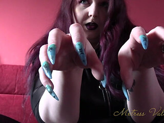 Worship My Claws or Suffer the Tease
