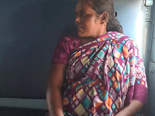 INDIAN TRAIN Hot Indian Nabour Girl Sucking Dick So Good And Recieve Warm Cum In Mouth