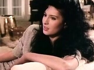 Close up fuck girl in big cock