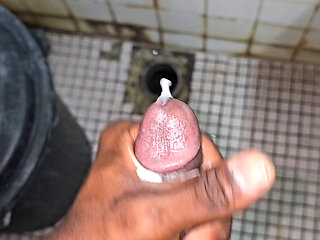 Fap My Uncut Black Mole Dick After Tired From Work