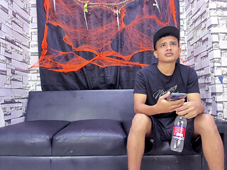 My Mouth Is a Toy for Your Vegetable