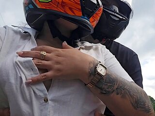 Hot latina, public, latina