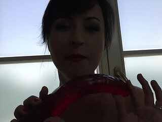 Squirting in the Bath