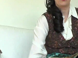 Daily Task for My Satin Scarves Slut, Lady Victoria Valente