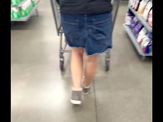 Wifeyy and hubby playing in public