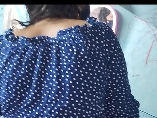 Sudh desi romance.bibi ki chudai jaise kua ki khudai