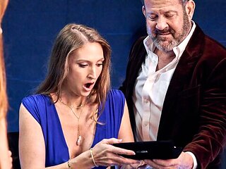 Sweetheart whitey Brandi Johnson fucked by two large dicks