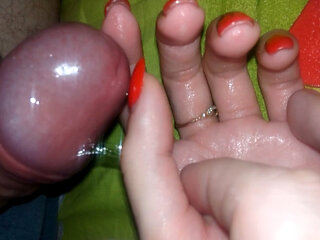 My stepsister's hand is covered in precum and then thick cum