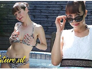 Beautiful Mature Woman Makes Herself Cum In Hot Tub