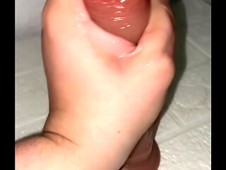Latina curvy haciendo Handjob a su dildo - Dildo Play y Moaning real