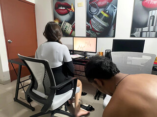 I See My Pregnant Stepsister Stressed at Work so I Give to Her Some Delicious Dick