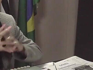 The Delicious Brunette Couldn't Resist and Fell on the Prisoner's Mouth in Jail - Carol Fnix and Oscar Luz