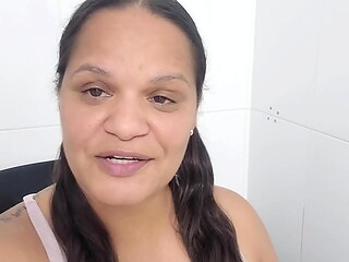 Vem me fuder Rodrigo meu marido autorizou estou toda molhadinha de tez&atilde_o te querendo