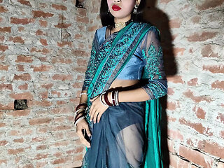 After lying to my husband, I went to my brother-in-law at night wearing a net saree. My brother-in-law fucked me after seeing my