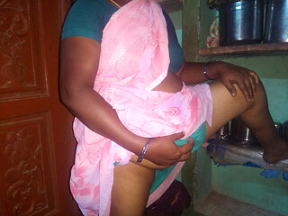 Village beauty saree aunty romance