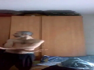 Amateur in House Dancing