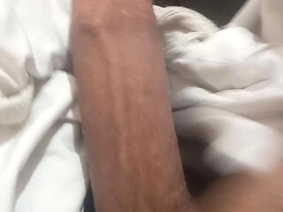a sincere person, whether it is a woman, a girl, a shemale or a boy, and if he wants to have a relationship with my cock wi