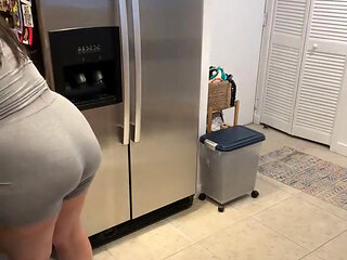 Live Stream with Dani Valentina