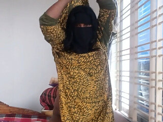 Desi girl bed to hot noti