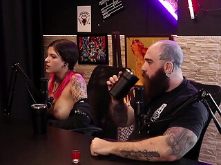 MELHORES MOMENTOS DO QWEEN E IRON BIKER NO SENSUAL CAST - PARTE 3 (WATCH ON: SHEER/RED)