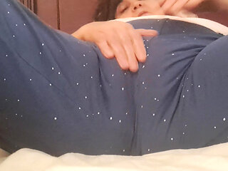 a hot awakening and I masturbate my vagina