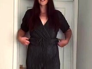 Hot brunette from squirt masturbating on webcam