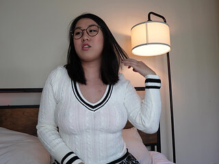 Shy Nerdy Asian Girlfriend Tofu Is a Secret Nympho