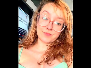 Vazou na net! Filha do prefeito traindo seu namorado com o amante no motel