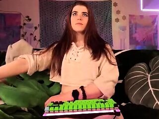 Cheep looking amateur milf brunette Vannah