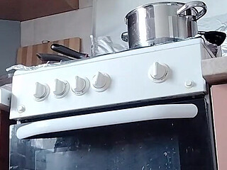 Hot Wife Prepares Naked Food in the Kitchen. Amateur Wife with Hairy Pussy, Big Tits, Big Ass.
