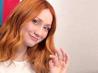 VRSpy - Scarlet Don't Let You Go'