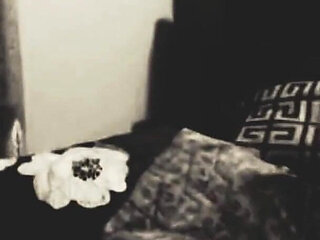 Tumhare Bhaiya Ka Chhota He Cute Newly Married Brothers Wife First Time and Bolwjob for Hardcore Sex When Brother Go Office