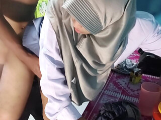 Stepsister-in-law Is About to Go to College