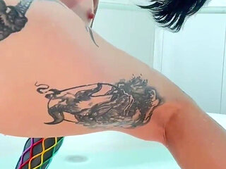 Cris Bathory Pornstar Has Fun with Her Huge Dildo in the Whirlpool