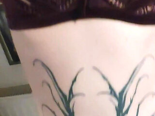 744685879884263424.mp4