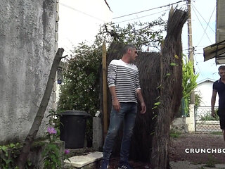 Dimitri fucked raw in exhib street by the twink romantik