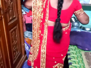Desi housewife Priyanka314 changing clothes at home - hot homemade Indian beauty fuck