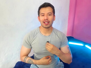 Ranchero se folla a pelo joven twink citadino en los corrales del rancho! Relato sexual