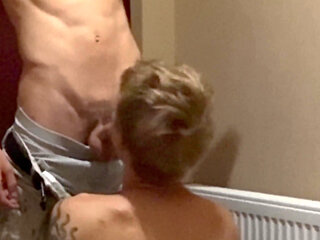 I Really Wanted to Fuck and Invited a Friend with a Big Dick Over, He Fucked Me and Brought Me to Orgasm
