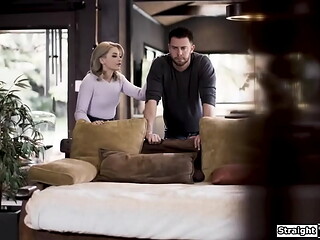 Teen Lola Fae offers herself to mums bf and gets anal fucked