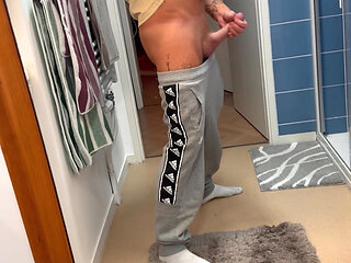 Good Jerk and Juice on the Mirror