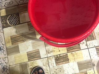 Dizzy beak, beautiful video like it