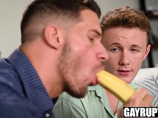 Step-Dads Banana BJ Benny Fox, Ty Roderick