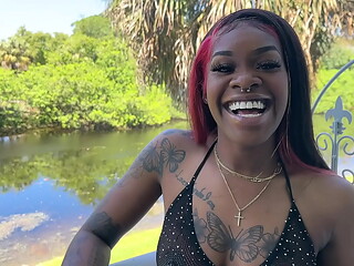 Harmony Barz fucks her white neighbor