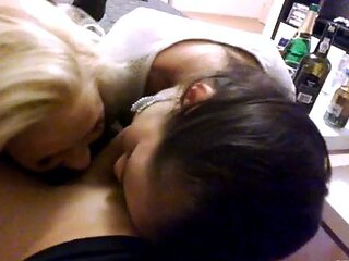 Amateur Blonde Blowjob CIM