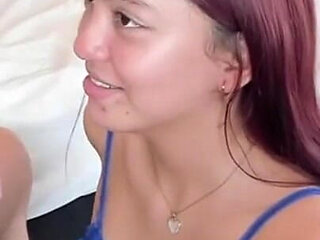 Girl Gives Deepthroat to Stepbrother in Live